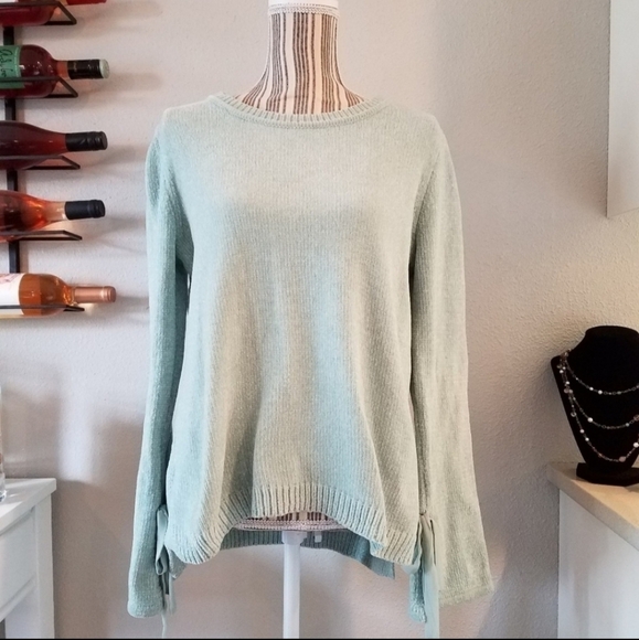 LC Lauren Conrad Mint Green Fuzzy Sweater Bow Sleeve Hi Low Women's Medium M EUC - Picture 2 of 13